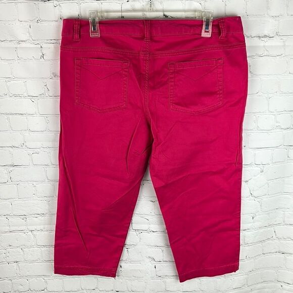 Merona Stretch Red/Pink Cropped Pants Size 12 - Picture 2 of 6